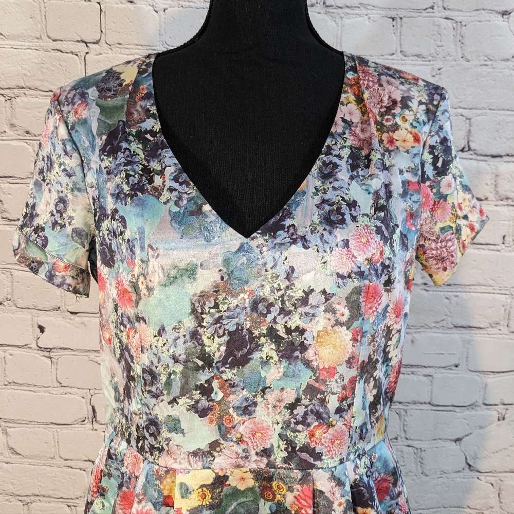 H&M Watercolor Floral Sheath Dress - Picture 2 of 6